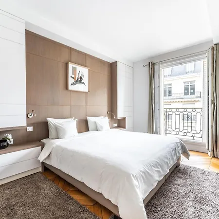 Luxury Living Georges V