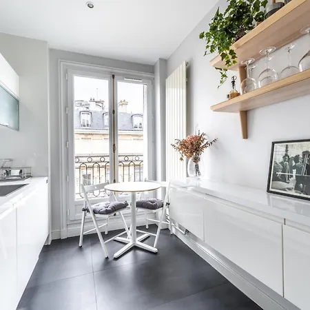 Luxury Living Georges V Daire