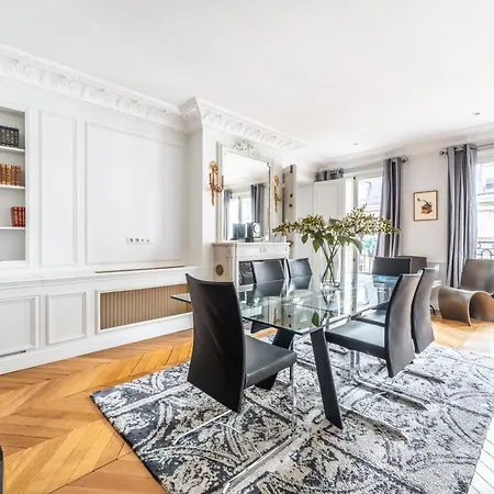 Luxury Living Georges V Daire Paris