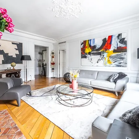 Luxury Living Georges V Daire Paris